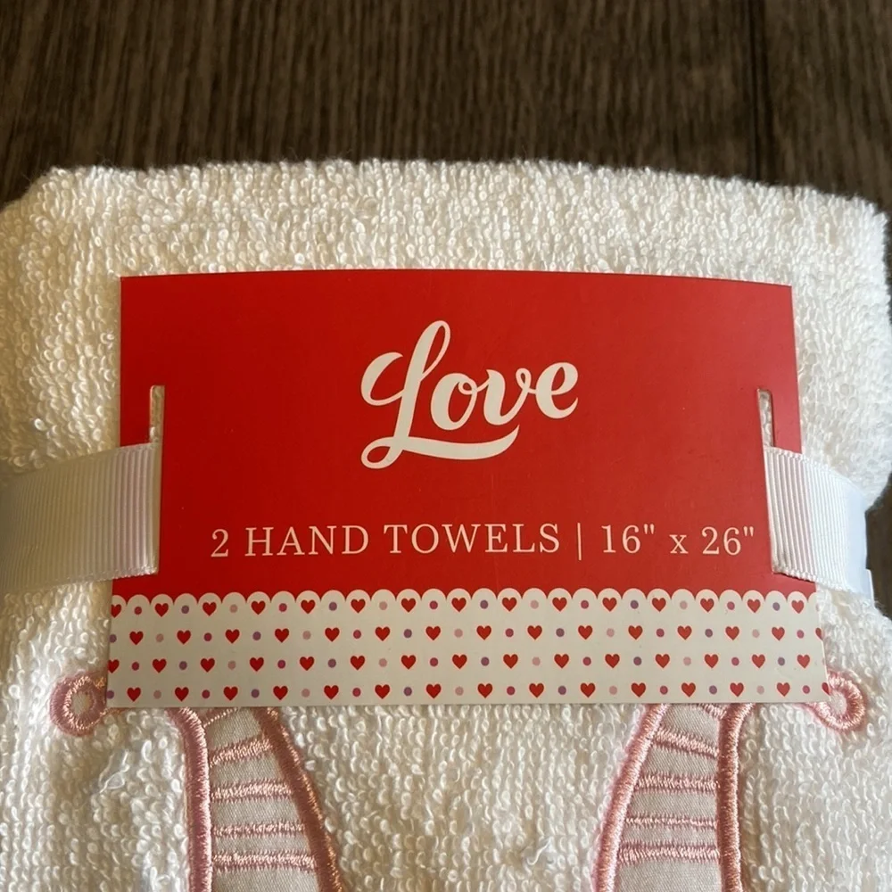 Love set of 2 hand towels. Size 16” x 26”. Gnomes.